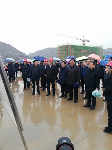 陜煤建設天工公司土建三部清澗北國棗業(yè)紅棗深加工項目迎來省市企相關部委聯(lián)合檢查