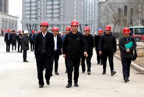 陜煤建設(shè)銅煤公司：齊心協(xié)力 追趕超越 共筑銅煤1#、2#小區(qū)新家園