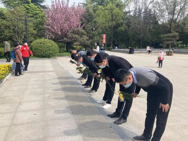 陜煤建設(shè)銅煤公司：緬懷英烈，清明節(jié)我們這樣過