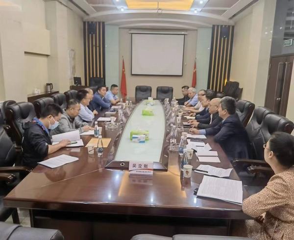 陜煤建設(shè)組織召開槐院里歷史文化街區(qū)項(xiàng)目推進(jìn)會(huì)