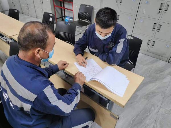 陜煤建設洗選煤運營公司紅柳林洗煤廠項目部： “細、實、嚴”三字訣 保安全 促生產(chǎn)