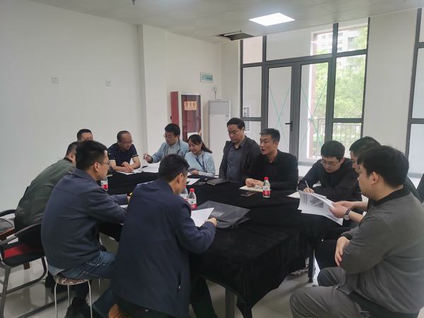陜煤建設(shè)承建的藍(lán)山水岸項目順利通過竣工驗(yàn)收