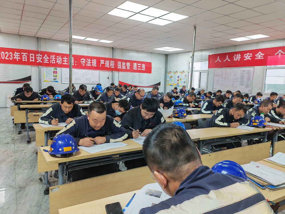 陜煤建設(shè)洗選煤運營公司紅柳林洗煤廠項目部： 加強設(shè)備管理，筑牢安全基石