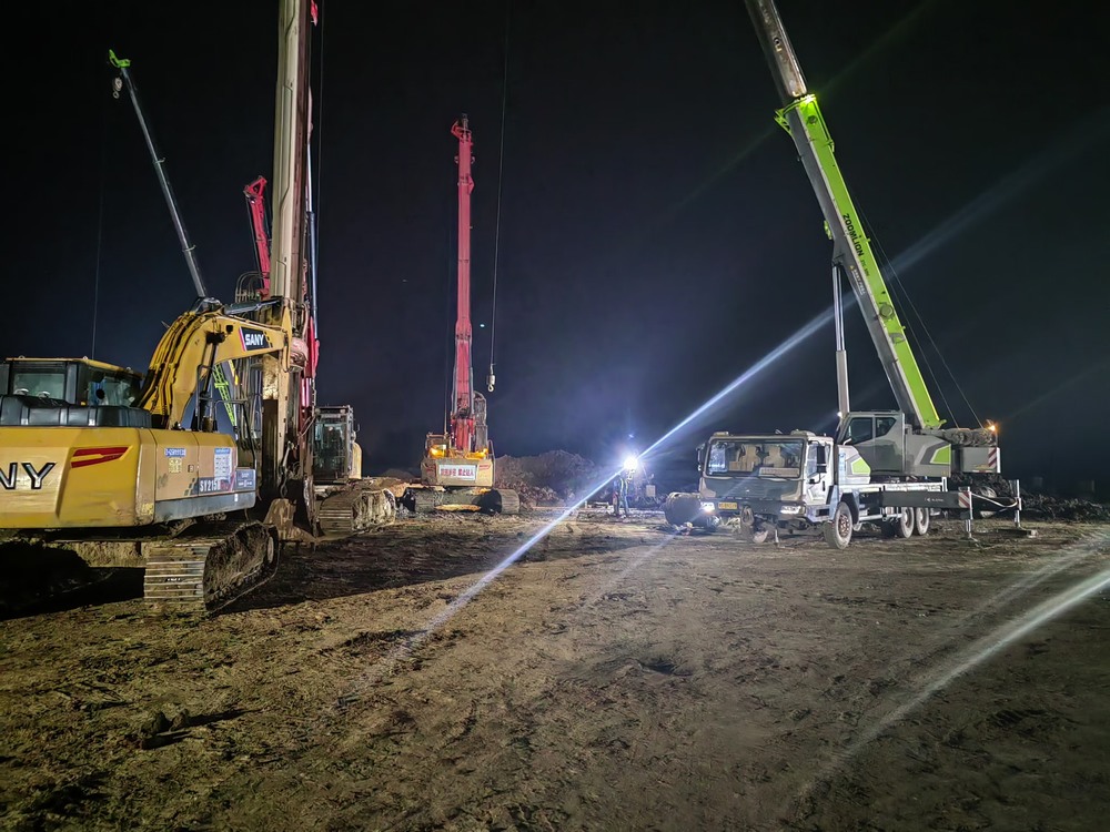 陜煤建設(shè)韓城分公司土建四項目部：夜幕下的奮斗，鑄就精品工程輝煌篇章