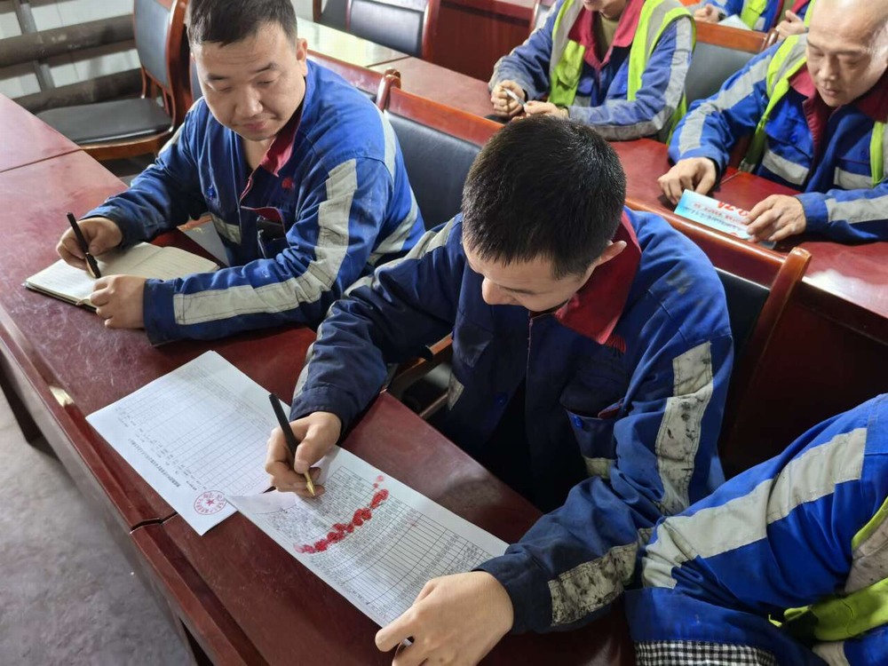 陜煤建設(shè)洗選煤運營公司：“科技賦能+制度護(hù)航”?實現(xiàn)農(nóng)民工工資發(fā)放“零拖欠”